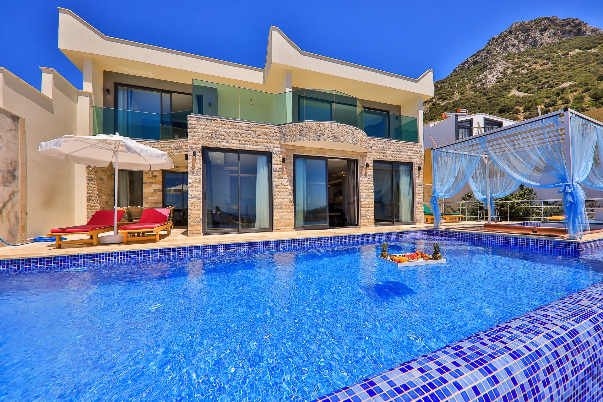 Londra Villa
