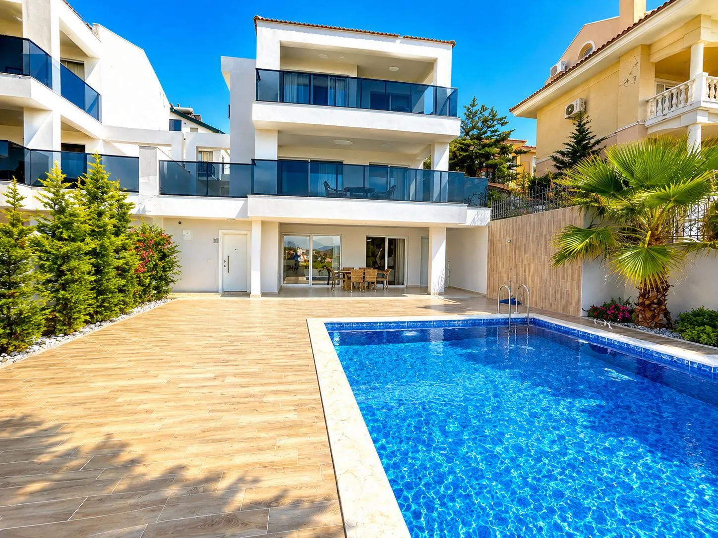 sky-life-villa-a